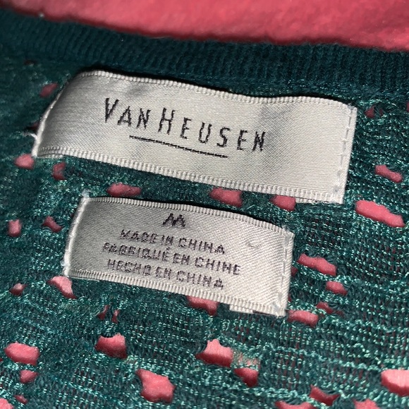 Women’s Van Heusen Sweater - Picture 6 of 11